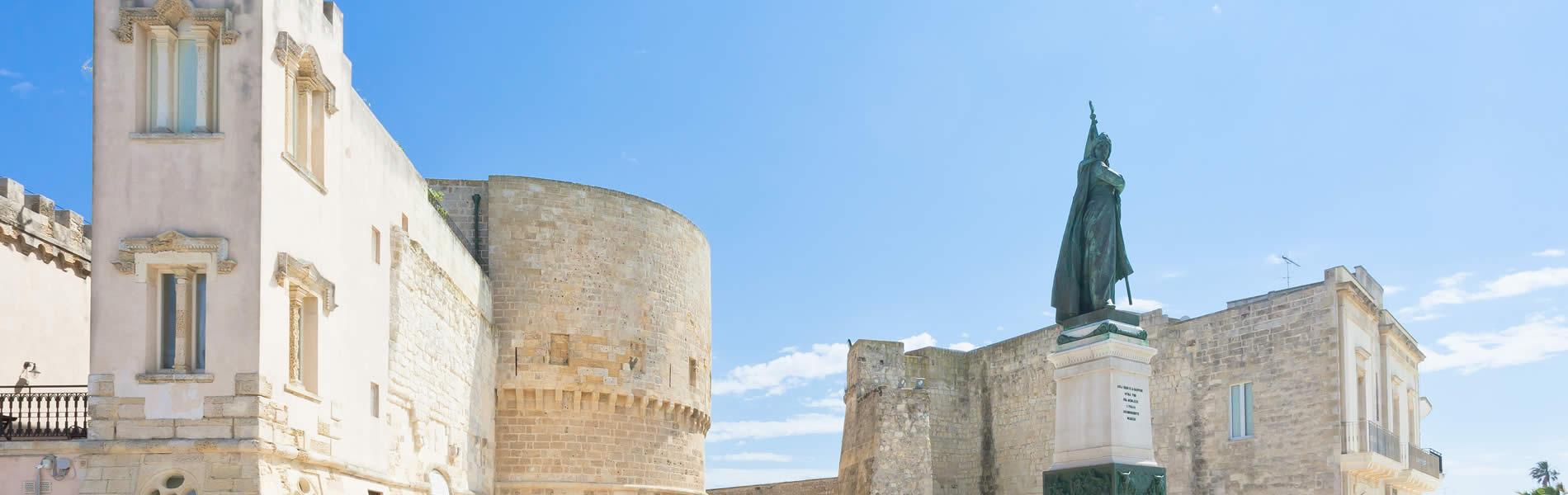 Monumento ai caduti, Otranto Puglia | Eden Viaggi