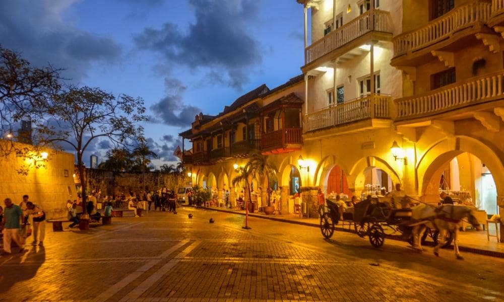 Vita notturna a Cartagena, Colombia | Eden Viaggi