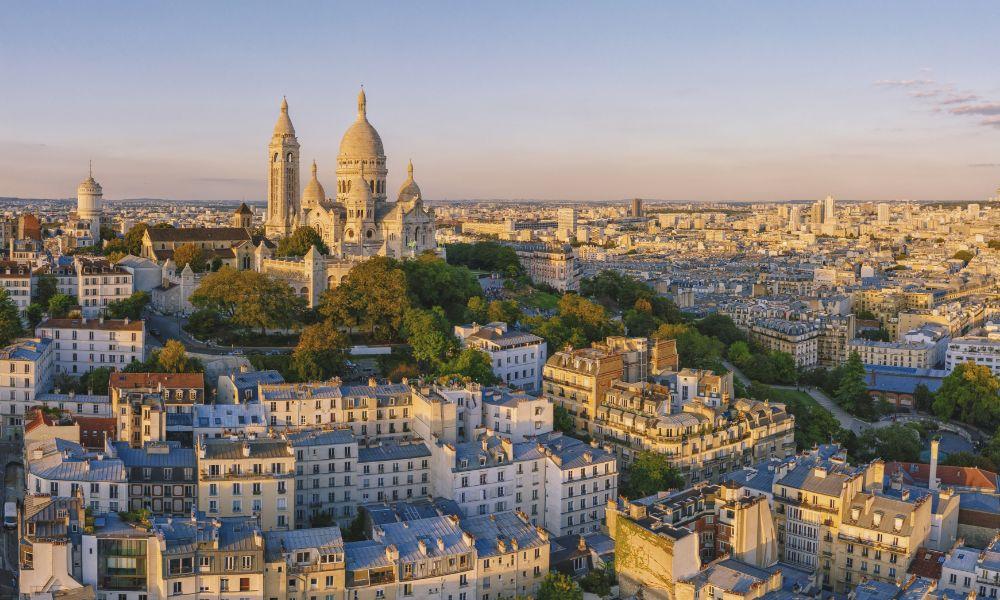 Montmartre con Basilique du Sacre-Coeur, Parigi | Eden Viaggi